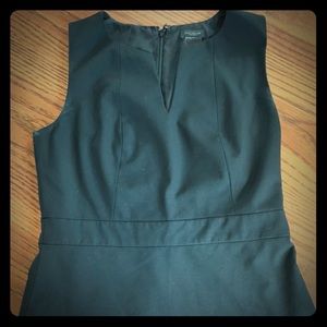 Ann Taylor - sleeveless business top